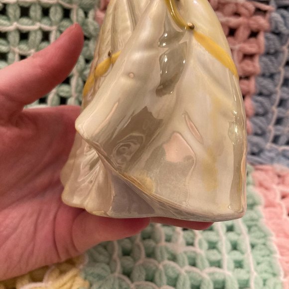 SOLD in Bundle // Belle Disney Beauty and the Beast Ballroom Yellow Dress Figure - Picture 8 of 15